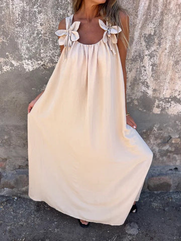 Flory | Botanical Elegance, Sculpted U-Neck Tailoring
