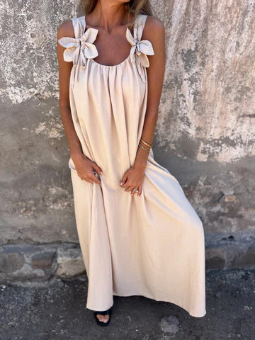 Flory | Botanical Elegance, Sculpted U-Neck Tailoring