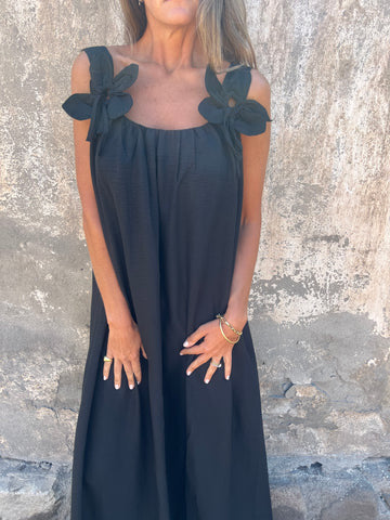 Flory | Botanical Elegance, Sculpted U-Neck Tailoring