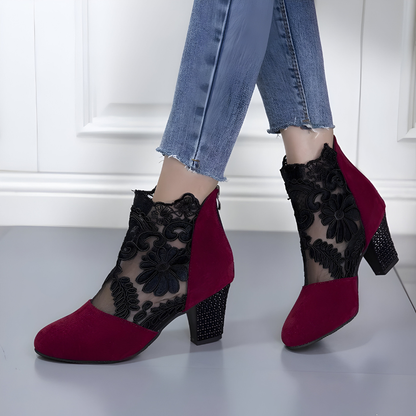 Norene | Biomechanical Arch Alignment, Anatomical Wide-Toe Box Architecture