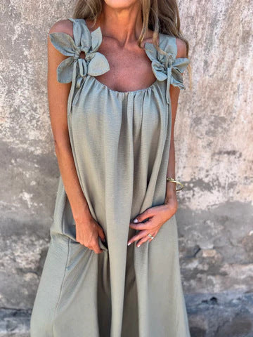 Flory | Botanical Elegance, Sculpted U-Neck Tailoring