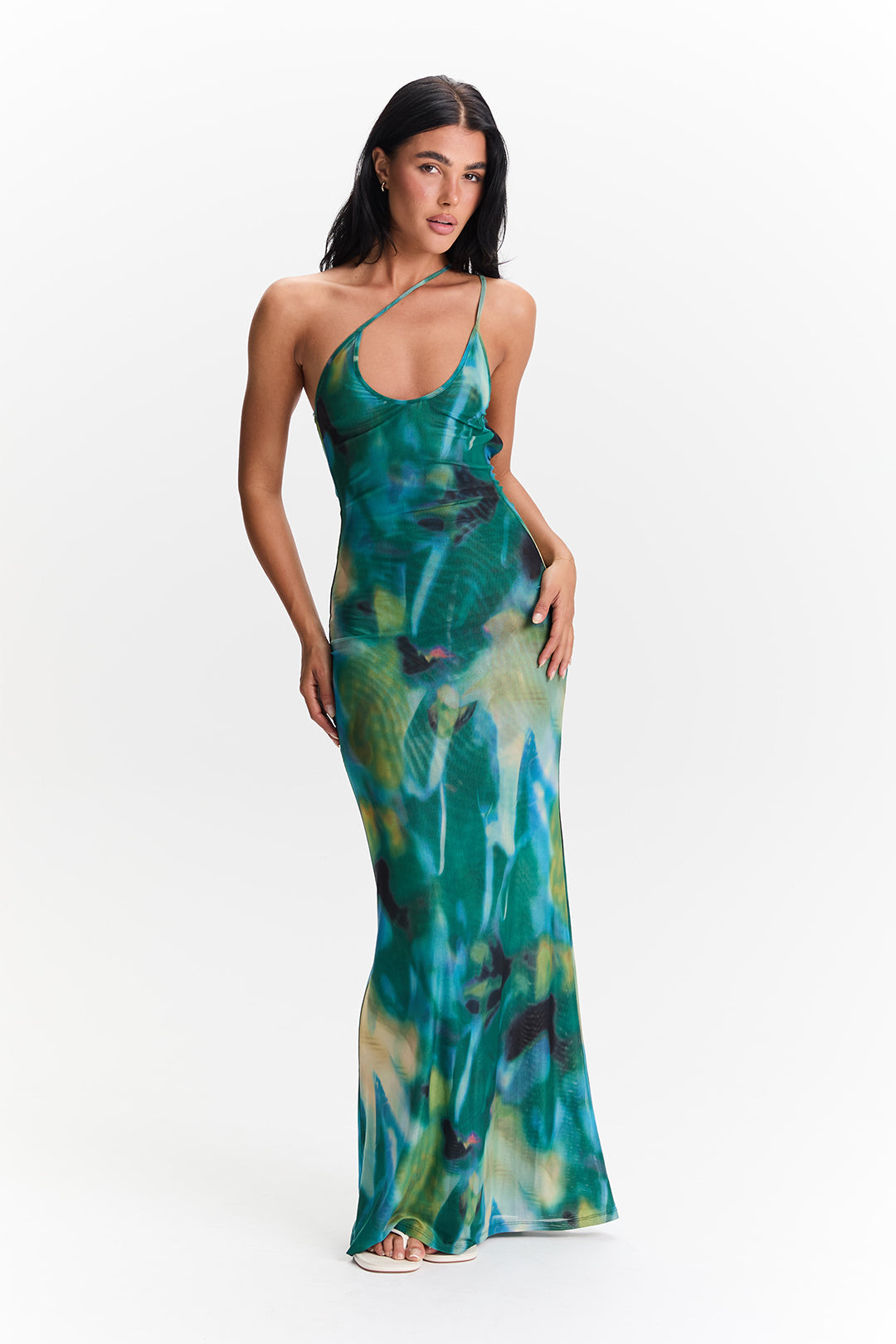 Vera | Show-Stopping Multi-Wear, Fluid Transeasonal Botanical