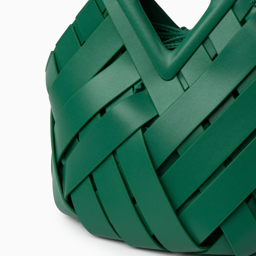 Elara | Avant-Garde Interlace, Sculptural Modern Luxury